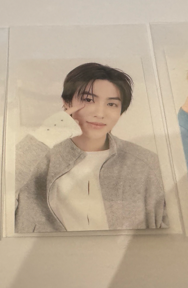 嚴成玹 隱眼代言卡