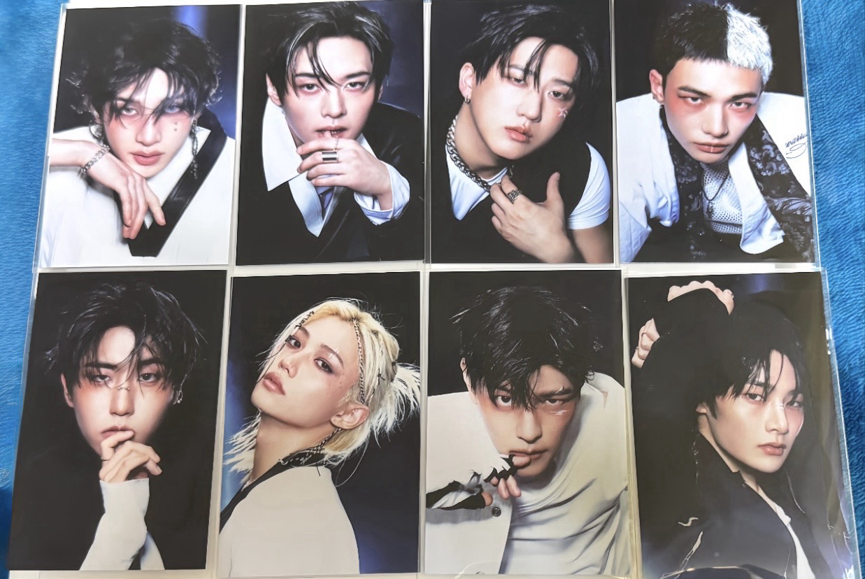 SKZ “ KARMA “限量固配卡一套