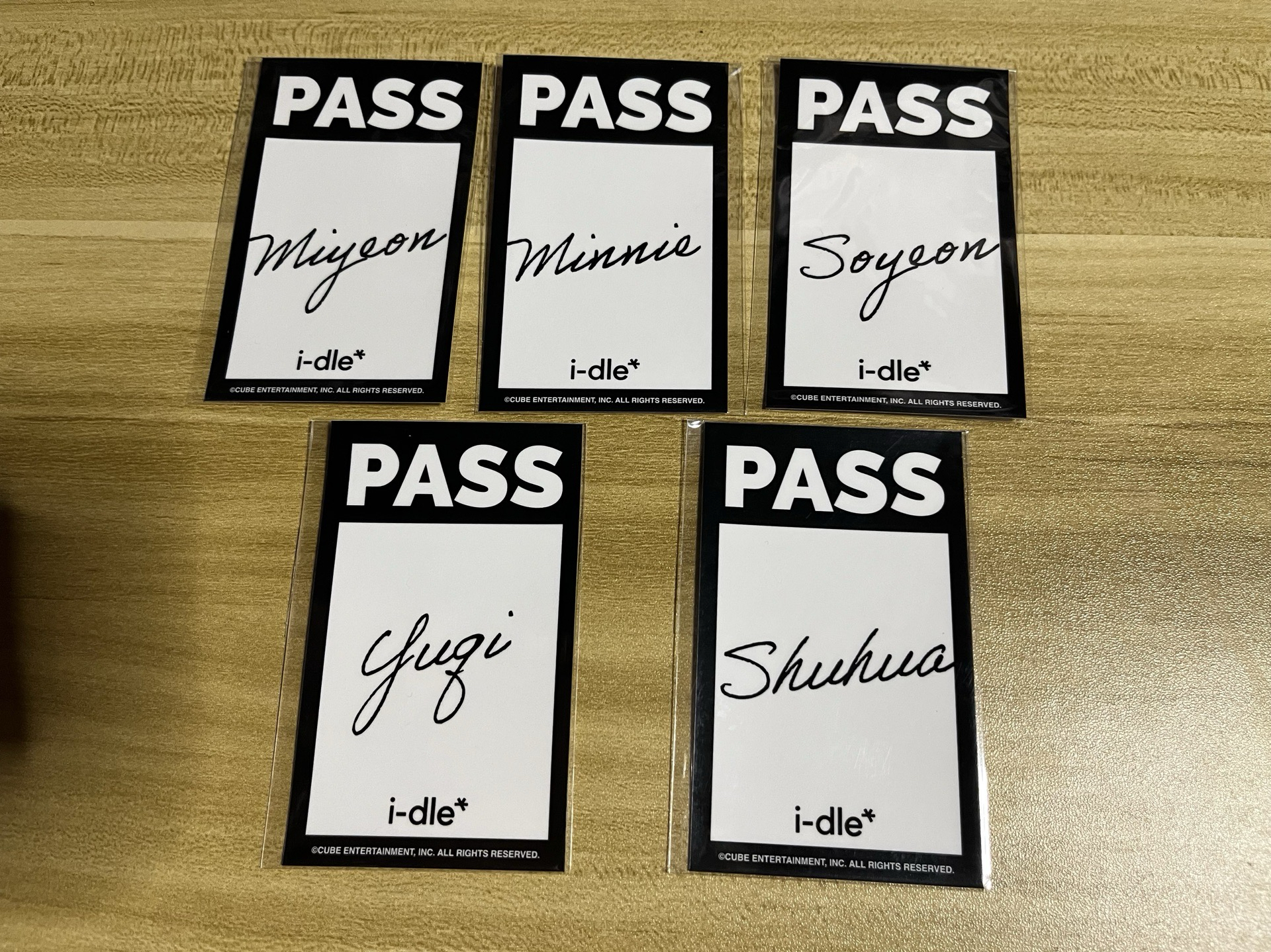 （🏰現貨）I-dle 一番賞 E賞貼紙