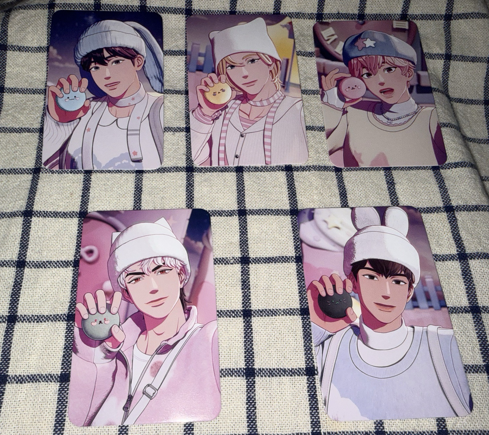 BBUU! hello82 預售 特典卡💙💜🩷❤️🖤