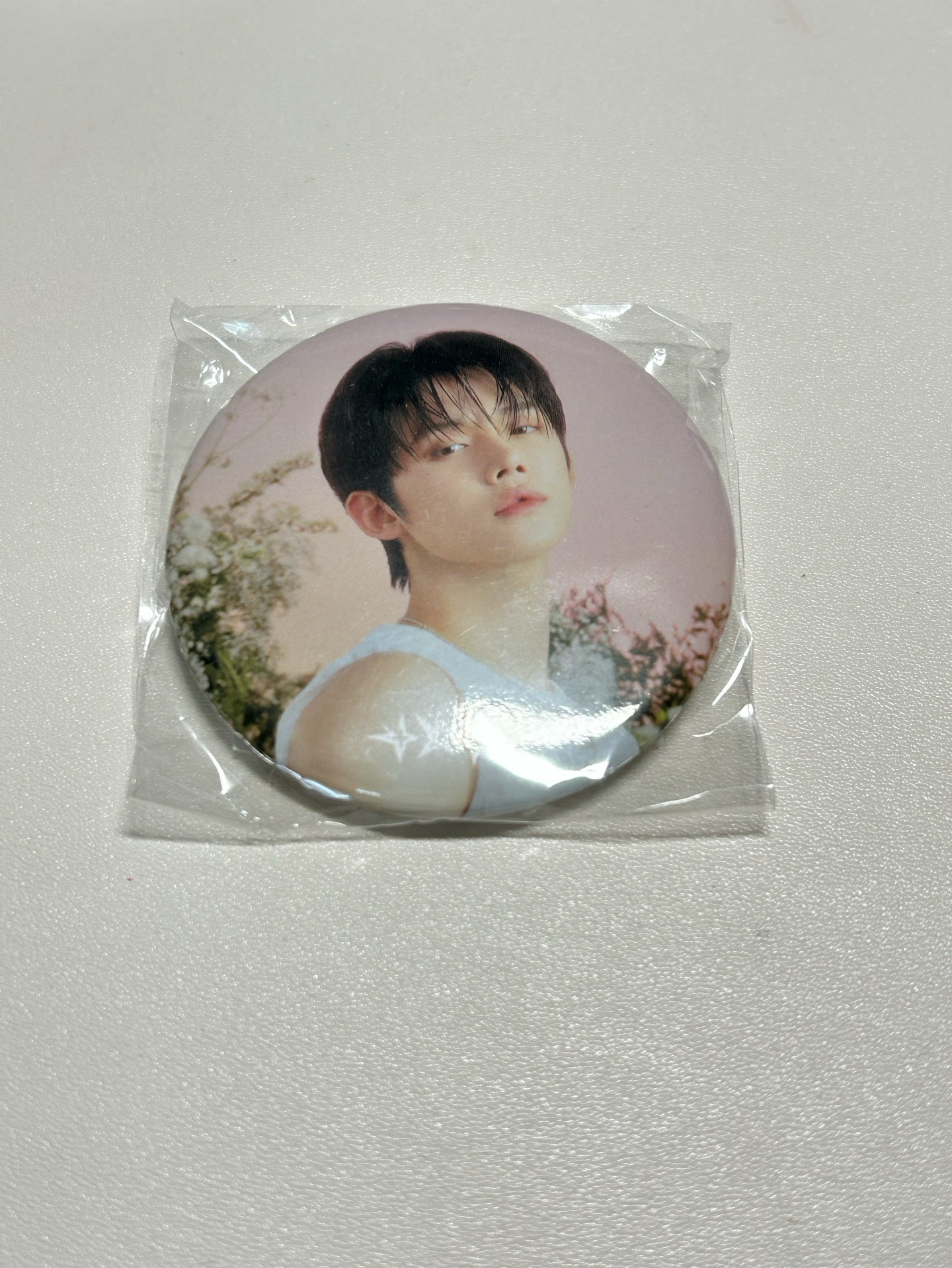 休寧凱未拆髮夾 （含綁）