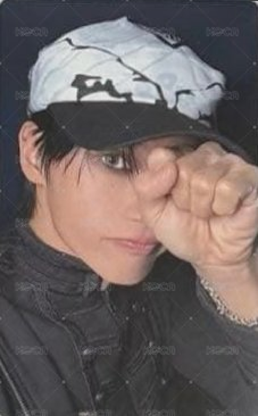 ATEEZ-擊拳👊🏻+wink😉