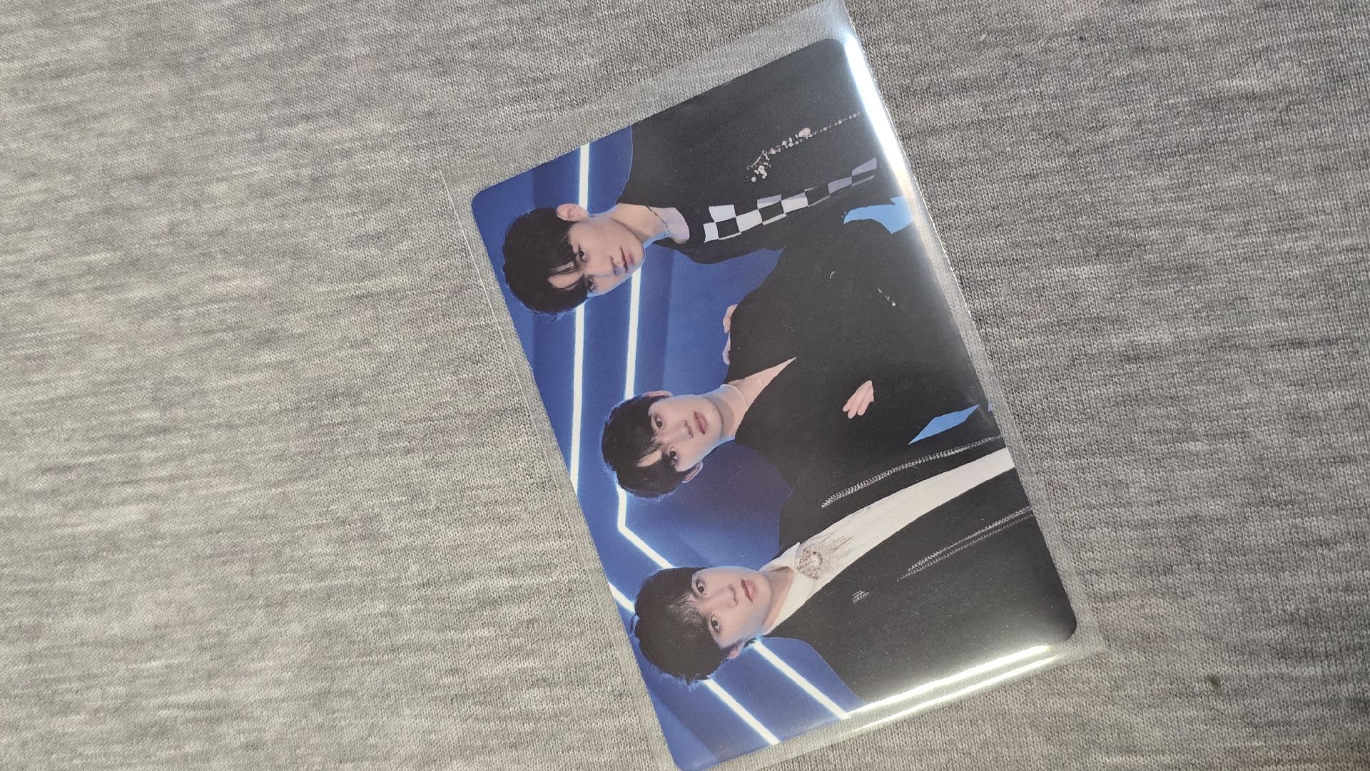 時團早期小卡一張，循夢三人小卡245