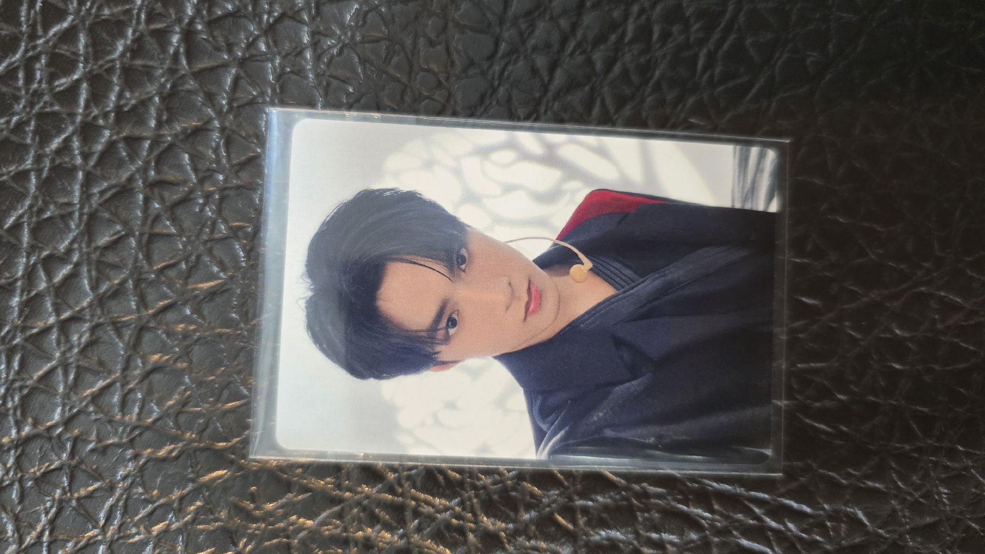 劉耀文無盡夏黑衣小卡