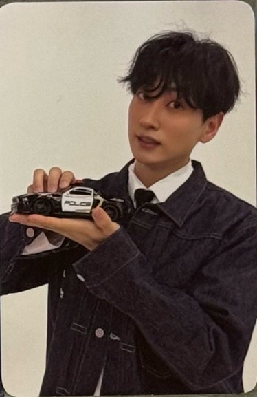 B_2_j 銀赫（需帶任一童旭）