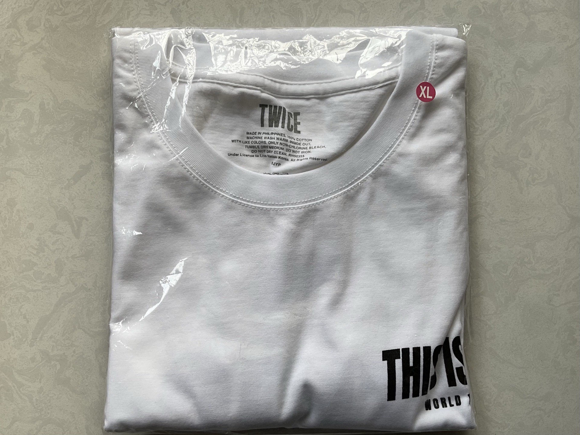 TWICE 台北場週白色T-SHIRT 