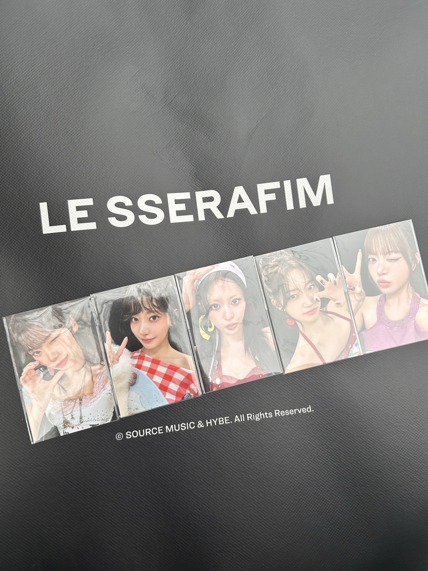 LE SSERAFIM 香港快閃 滿額卡 櫻葉採