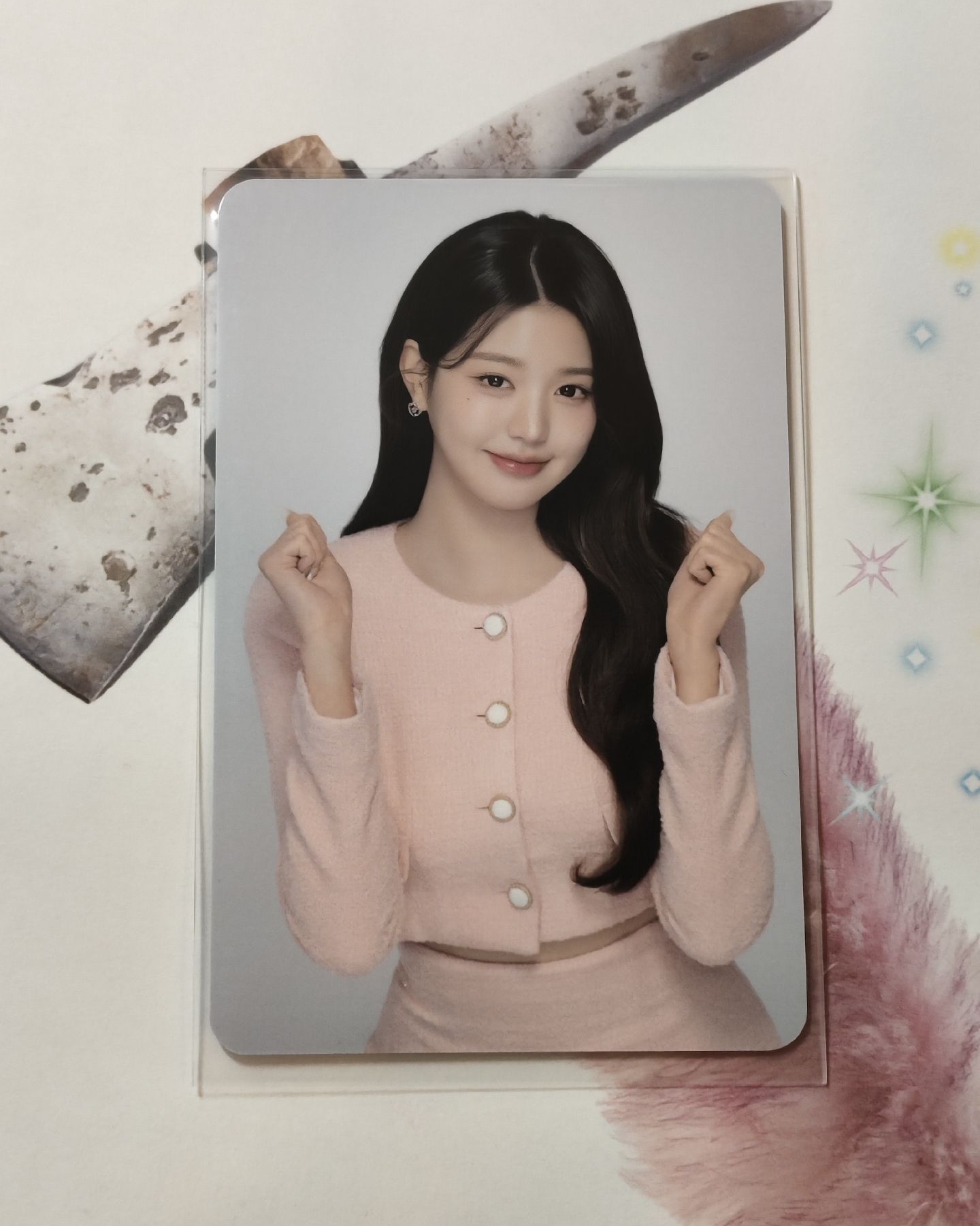 張員瑛 友利代言卡