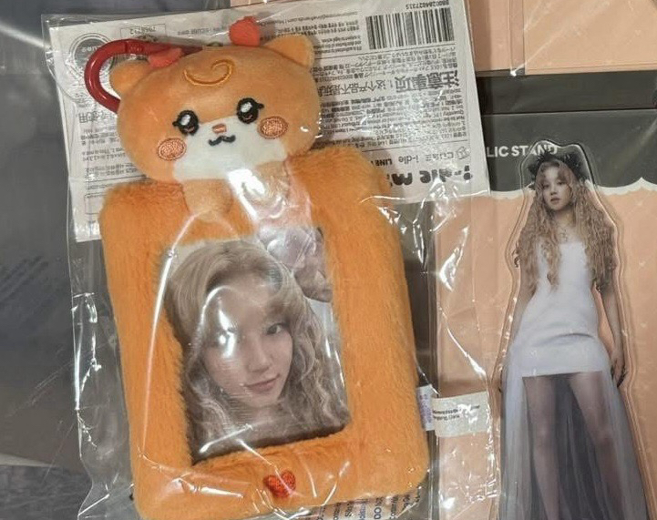 雨琦卡套全新未拆✨（含卡呦）