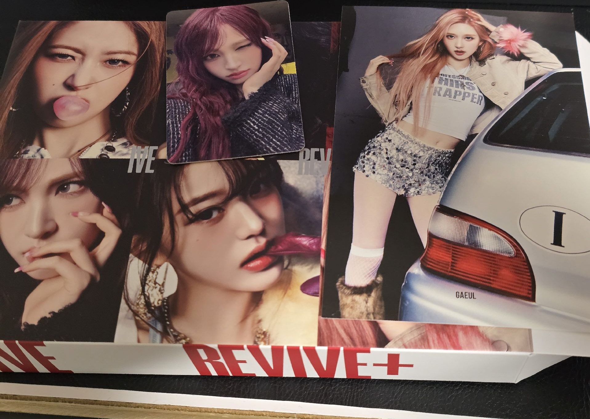 ch專秋明信片liz小卡