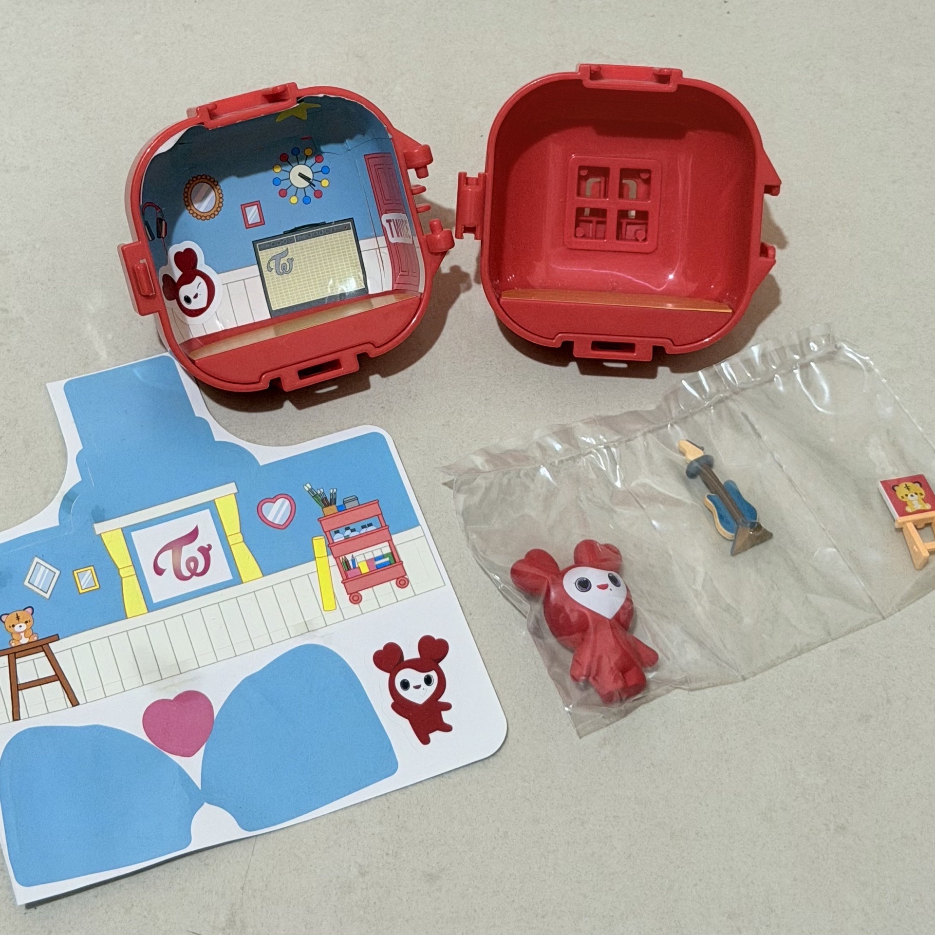 LOVELYS 南 公寓扭蛋 贈送圖二彩扭蛋