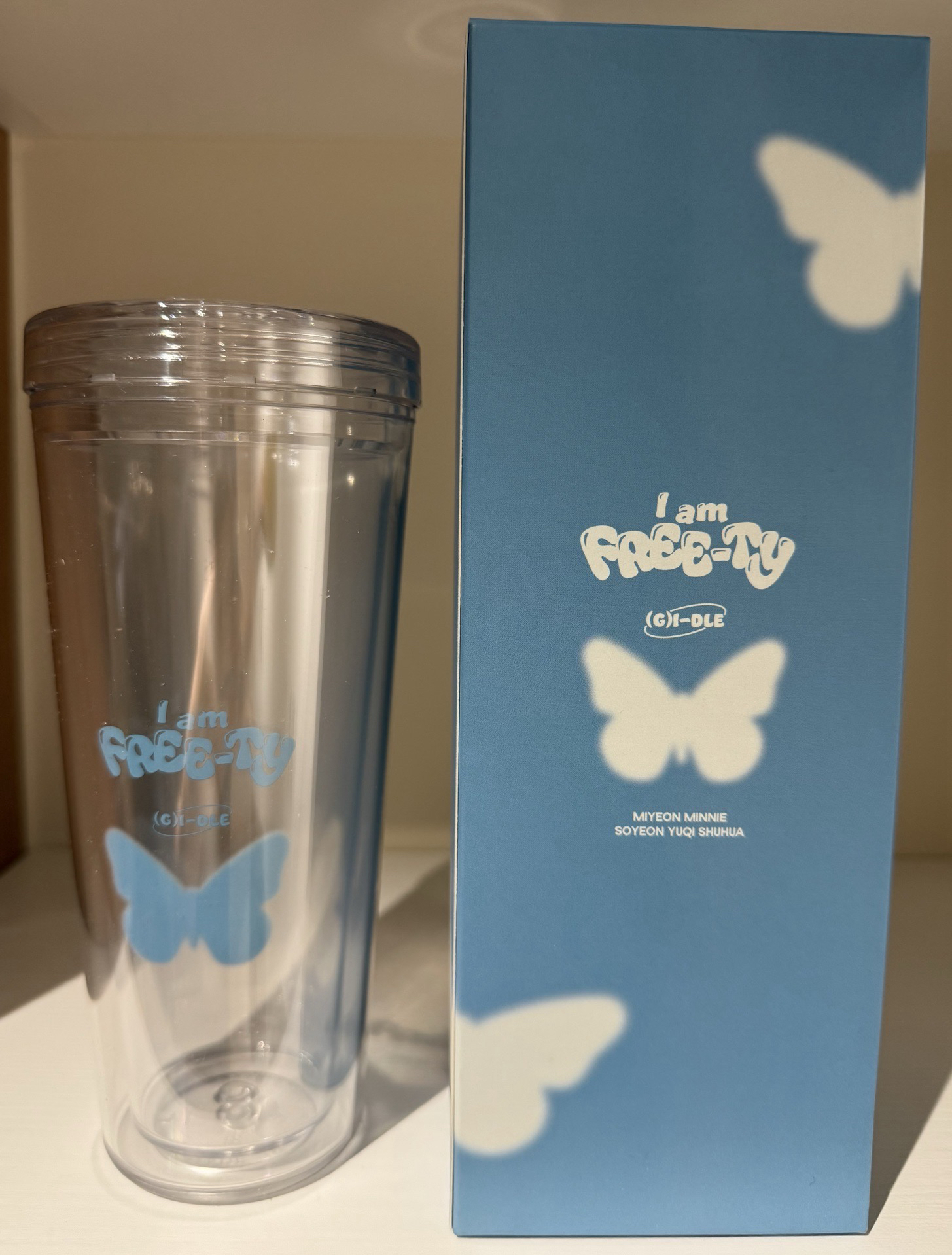 i-dle 23世巡 水壺 / 水瓶 全新