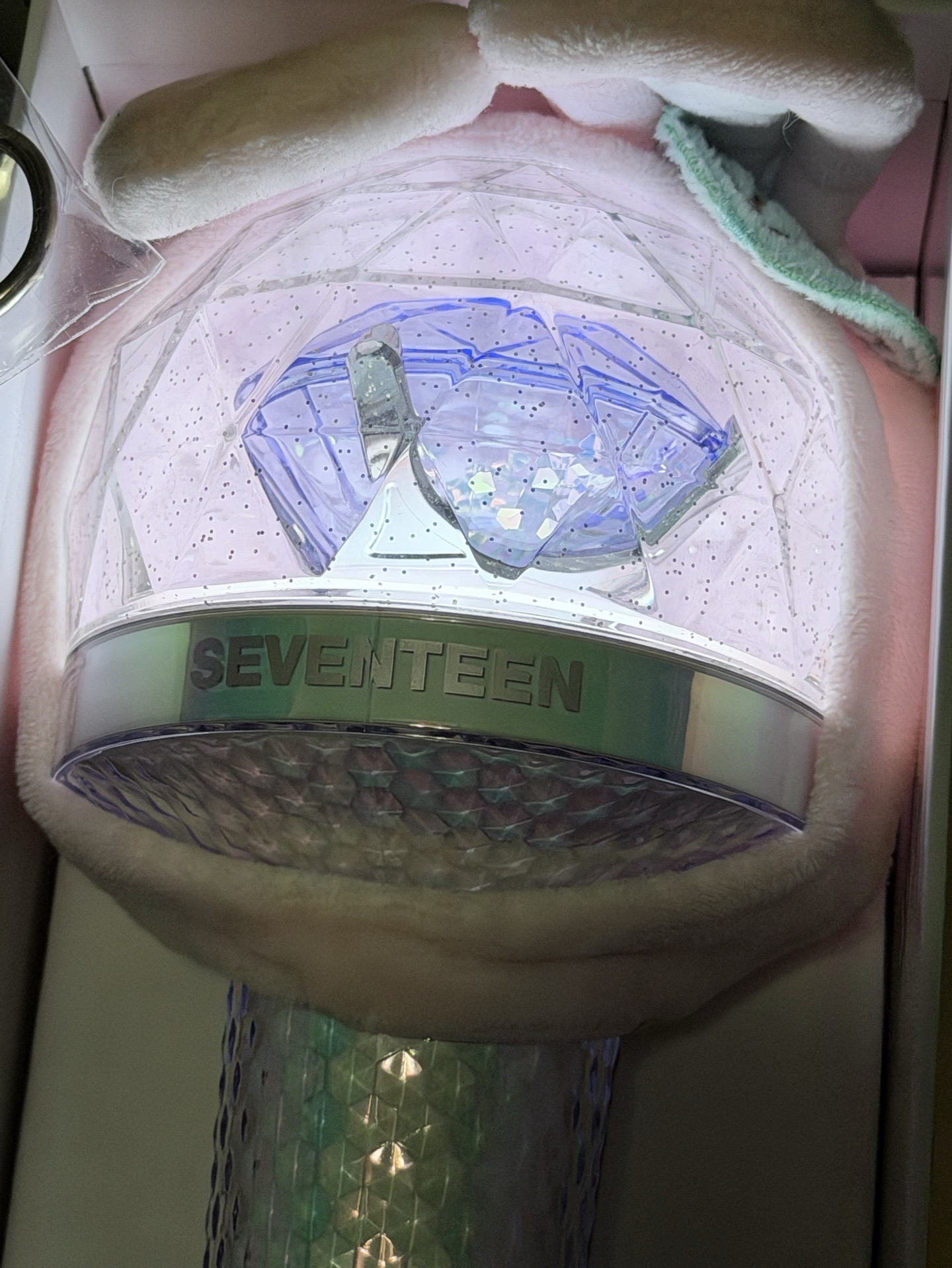 （現貨含手燈套 無原本手繩附19年日咖續會禮）seventeen 二代克拉棒 手燈