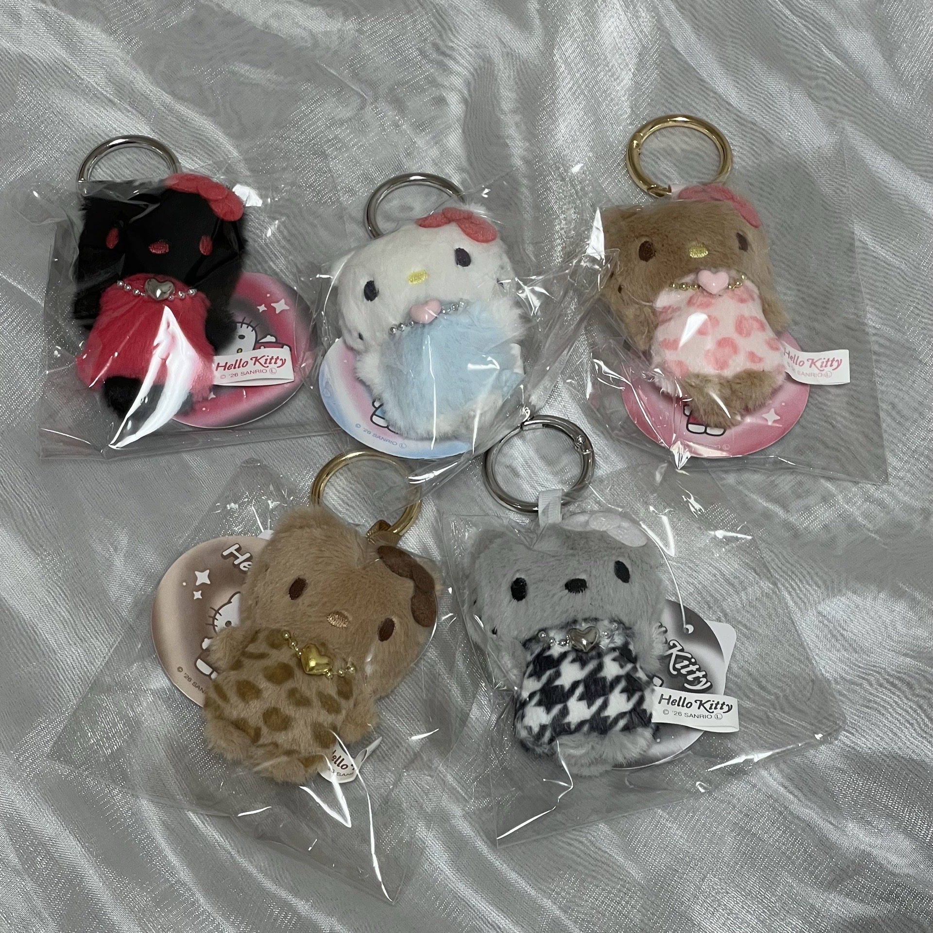 迷你迷你時髦kitty吊飾娃