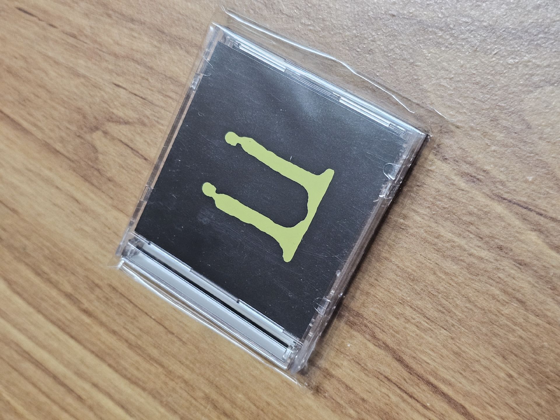 G-Dragon Übermensch MINI JEWEL（黃）