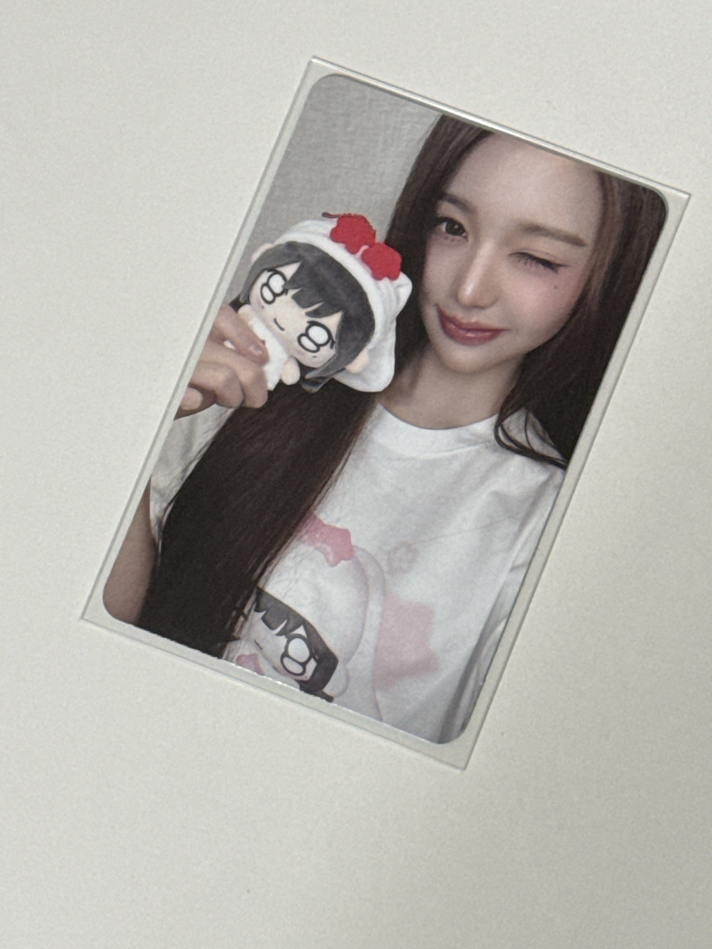 場週衣服小卡員