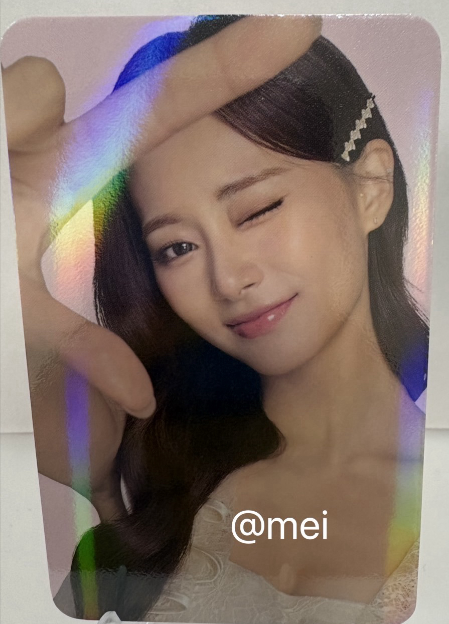 現貨-子瑜711代言閃卡(有背損）