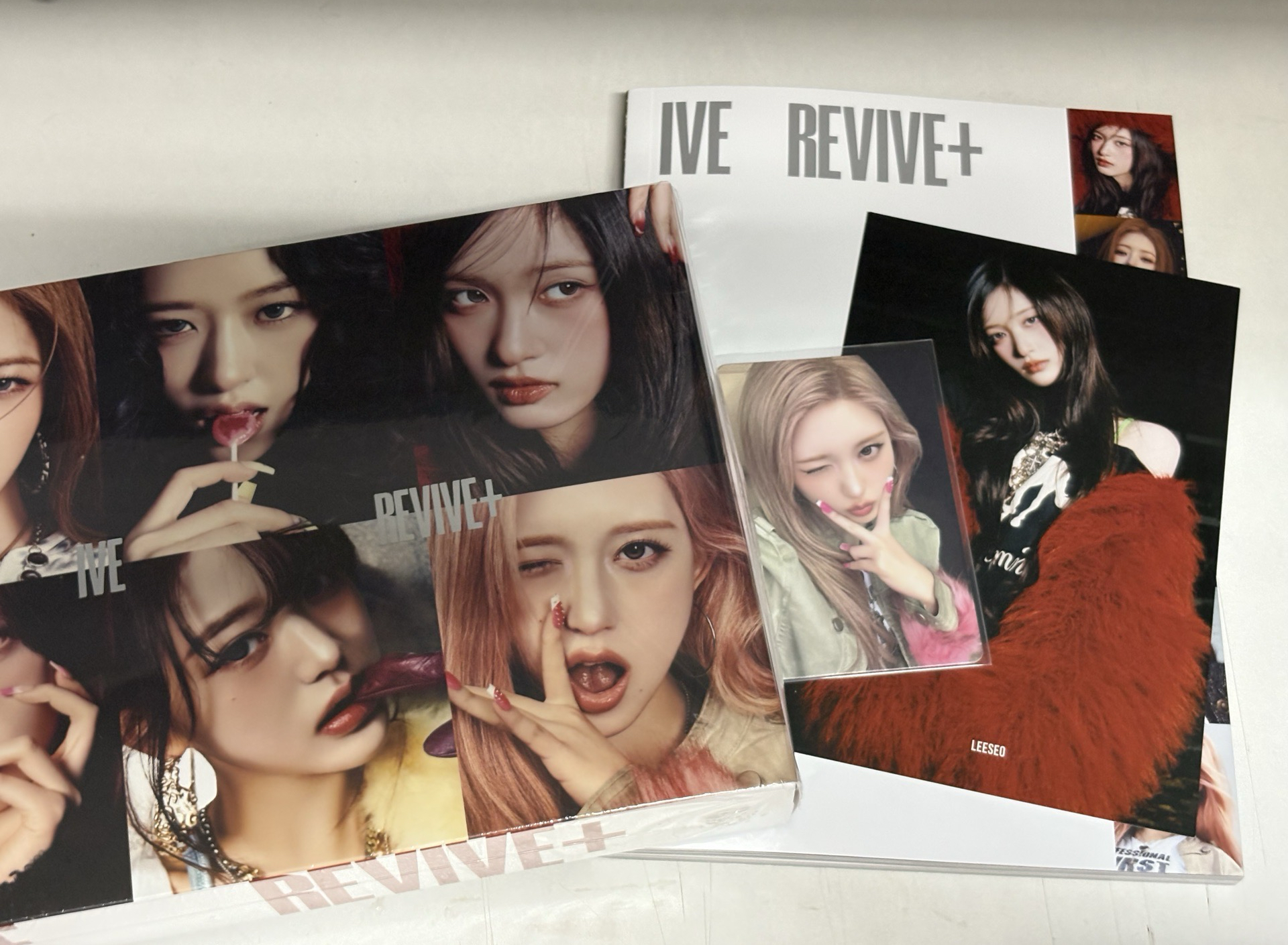 REVIVE+ CHALLENGERS ver. 專輯 PB版