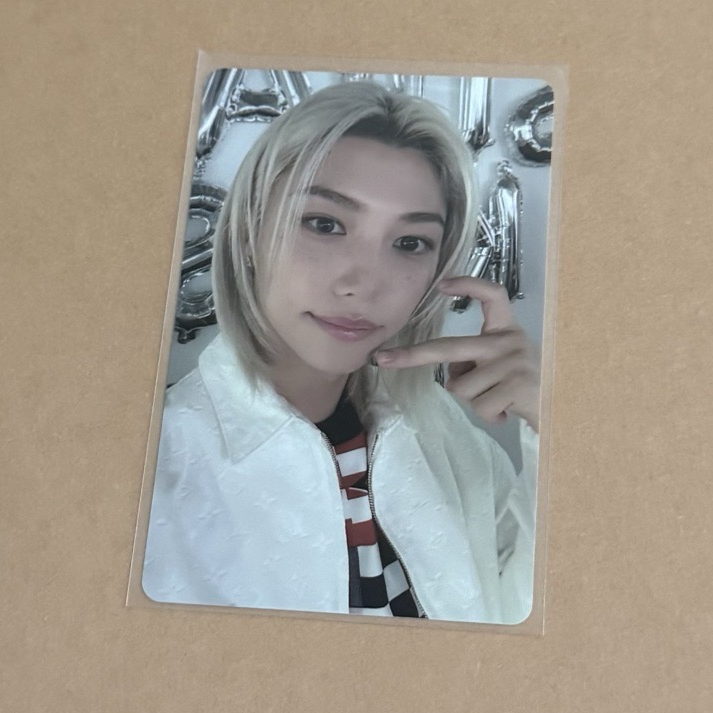 微笑手指愛心菲