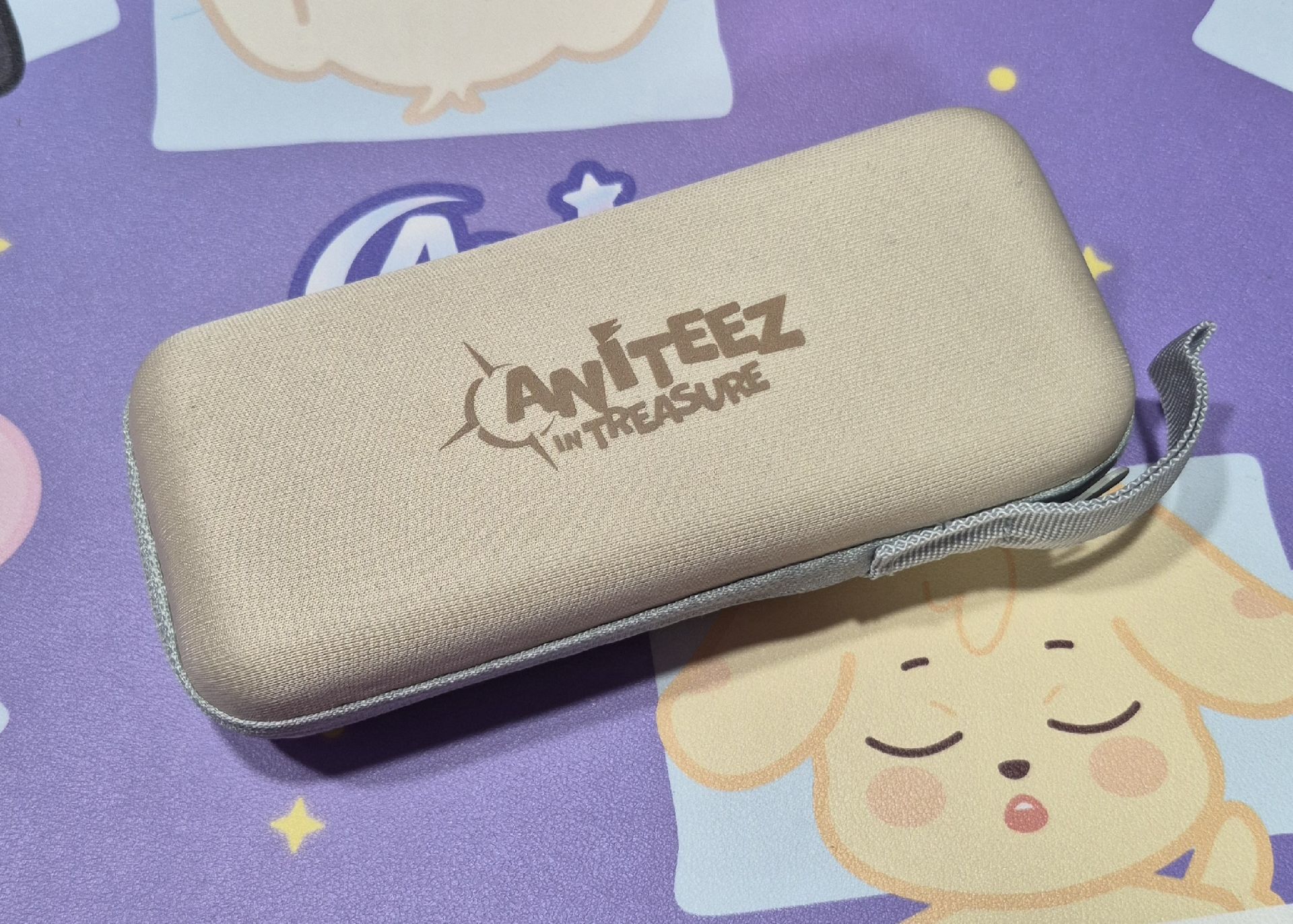 ANITEEZ IN TREASURE 雨傘