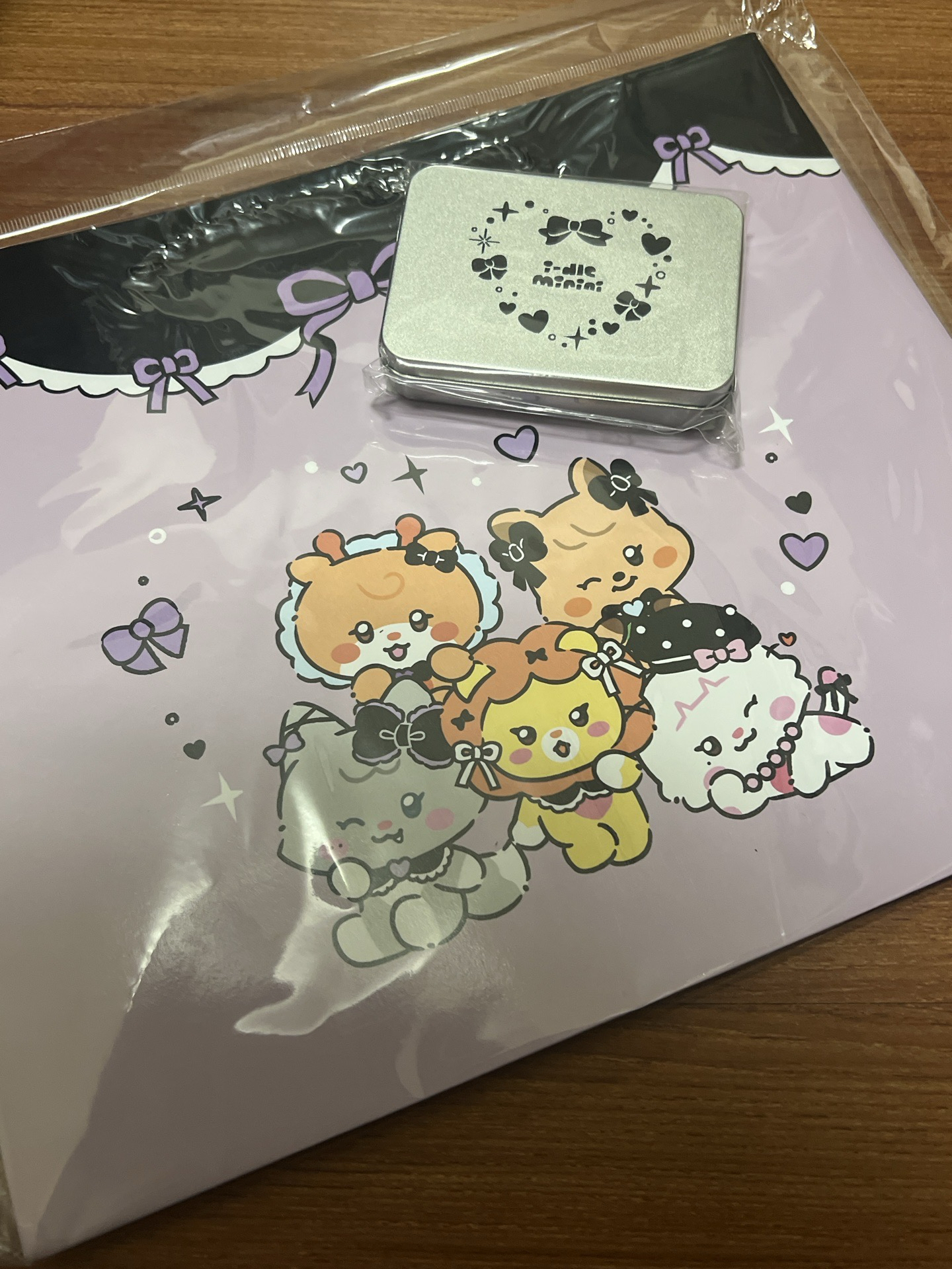 idle周邊 鐵盒 紙袋