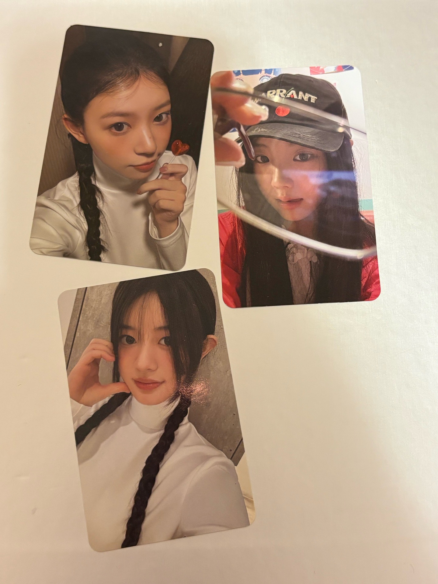 ILLIT 出道專專卡