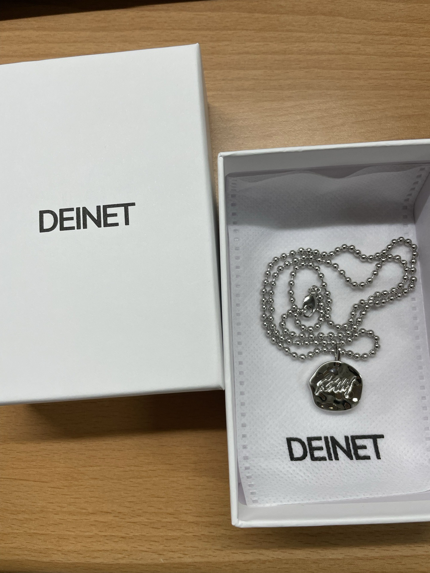 然竣聯名項鏈含小卡