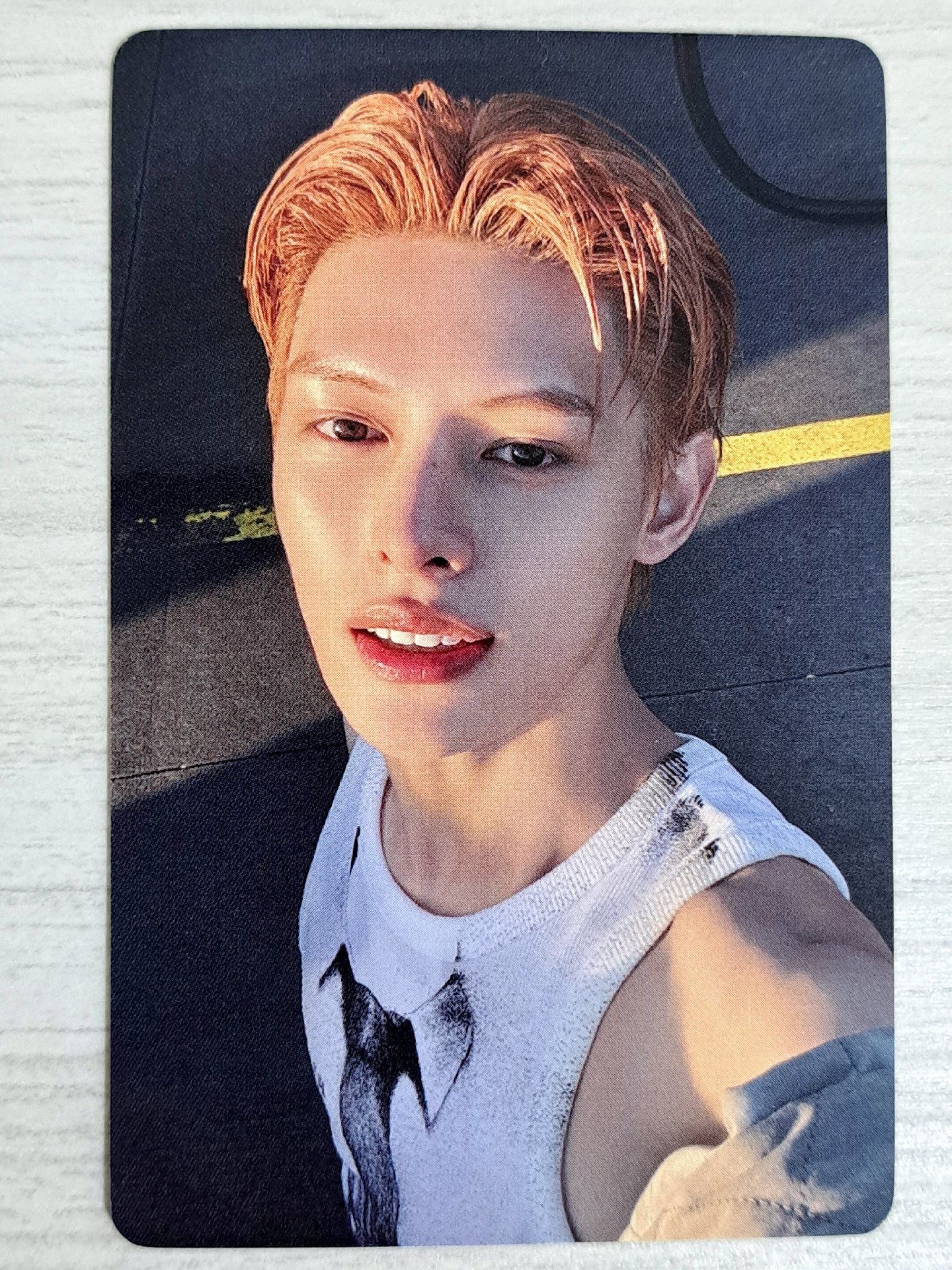 迷一 yzy 1.0 簽售卡 凡