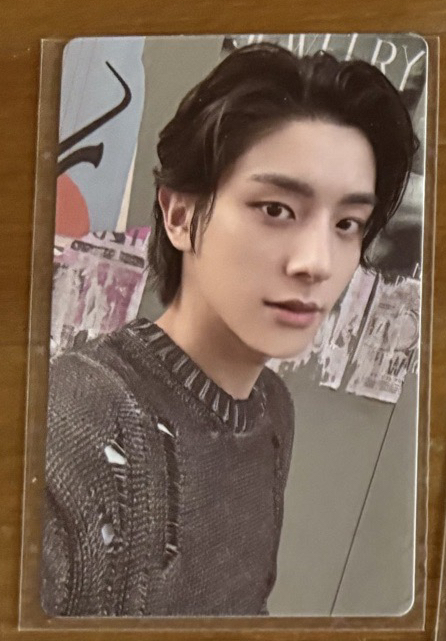 載倫正二電子專專卡