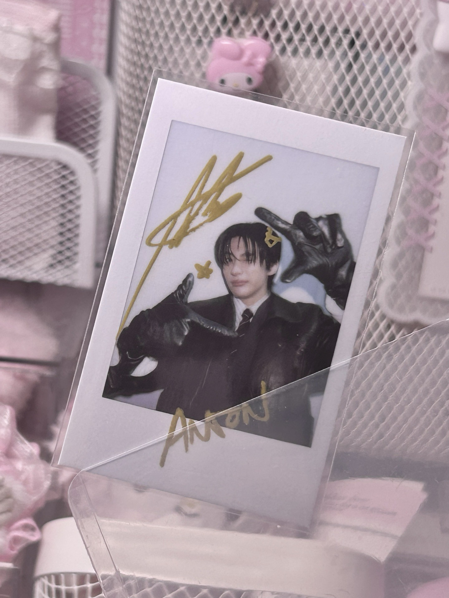 出一張帥桶> <（瑕）