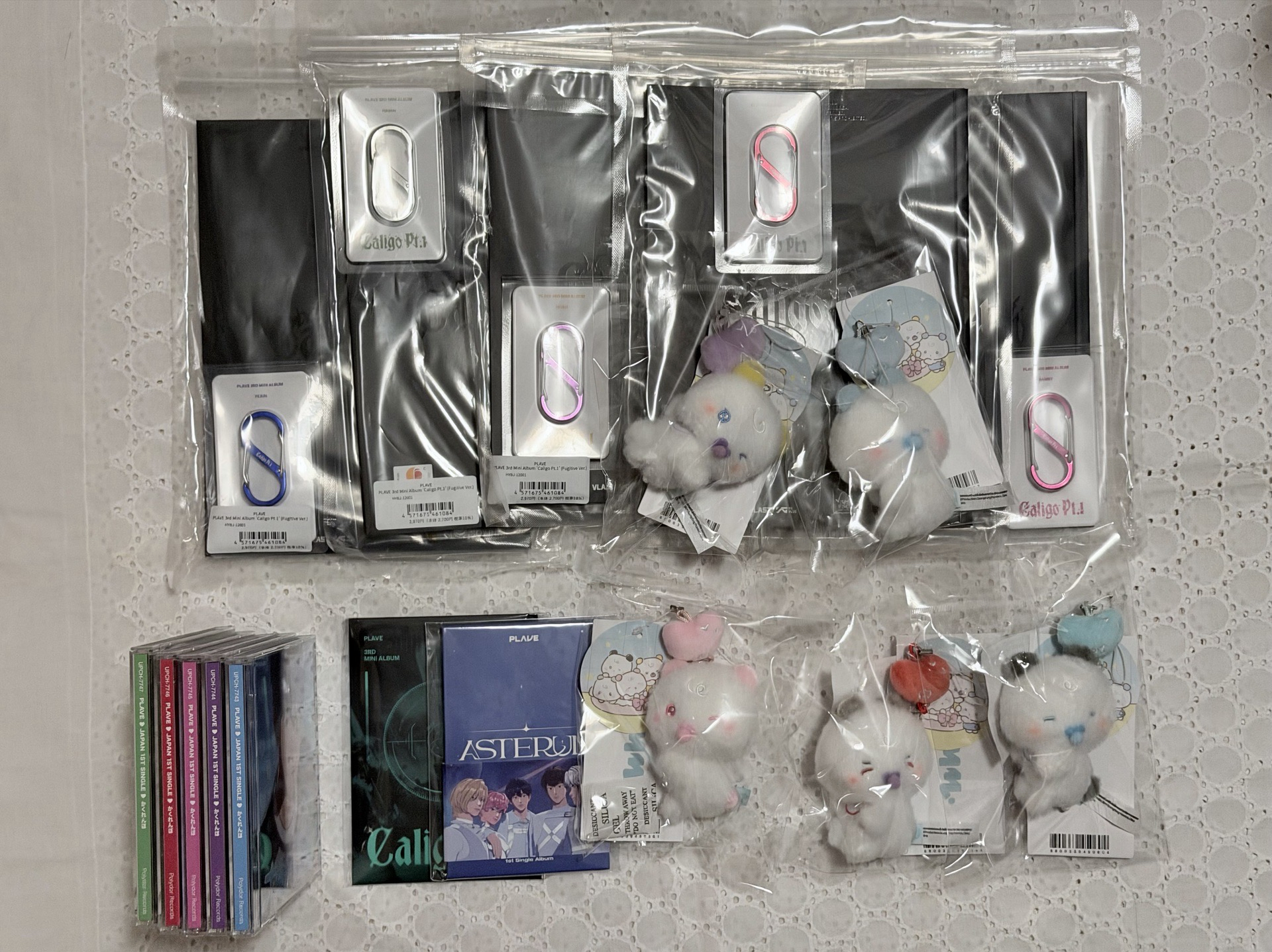 PLAVE/ 寶寶吊飾娃一套+綁