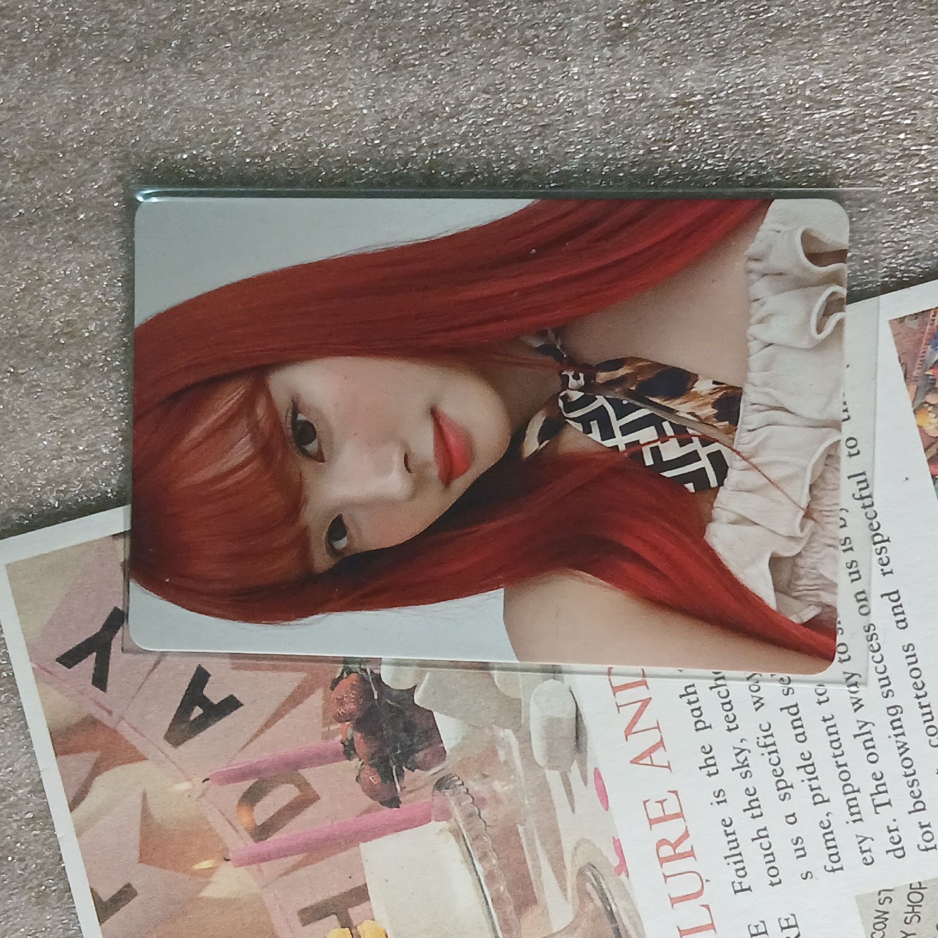 🤍StayC紅髮潤 專卡