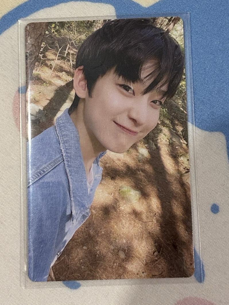 迷一 wvs 特典卡 出道草地禹