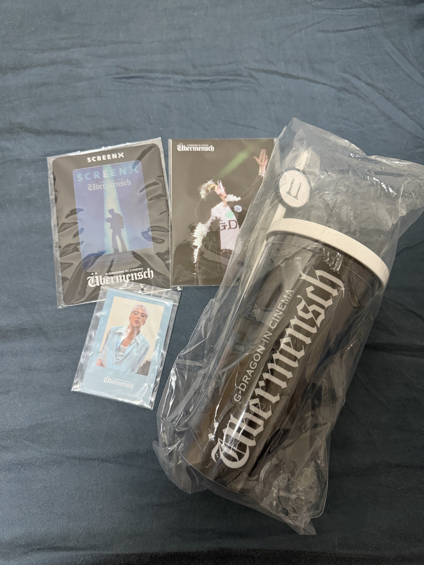 G-DRAGON IN CINEMA[Übermensch] 電影周邊組