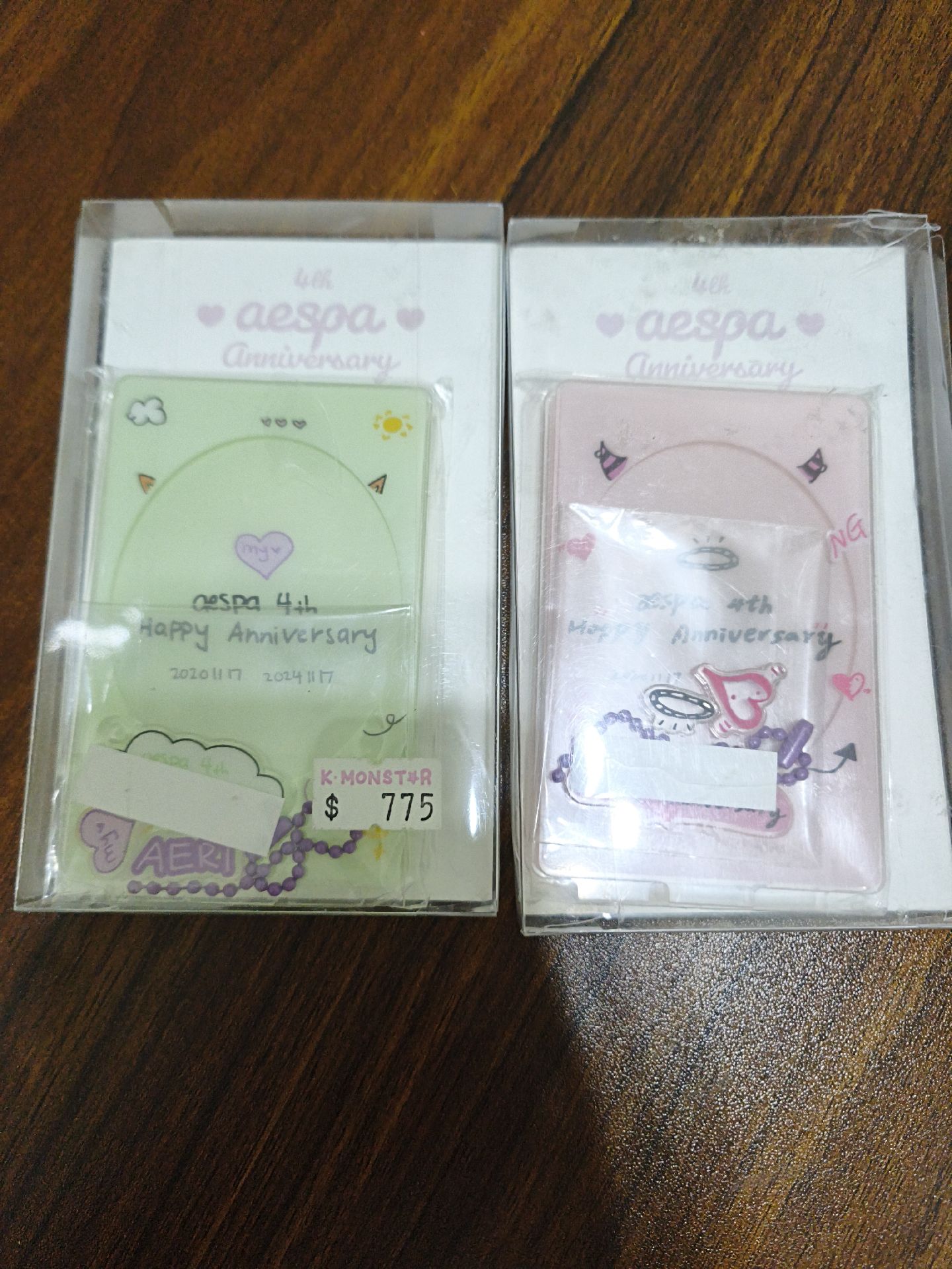 四週年立牌吉.寧 全新未拆