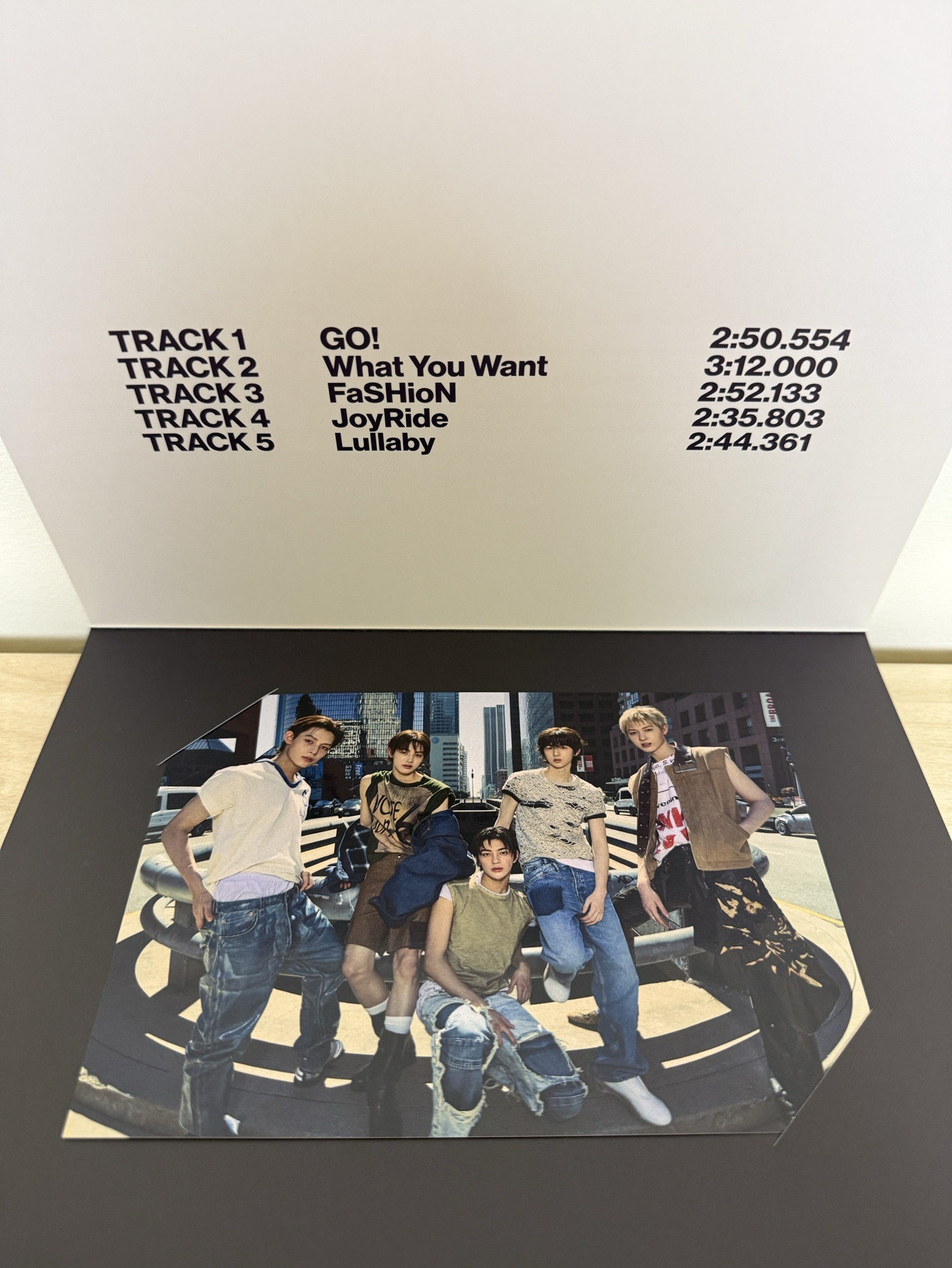 cortis迷一 日咖預售明信片相框