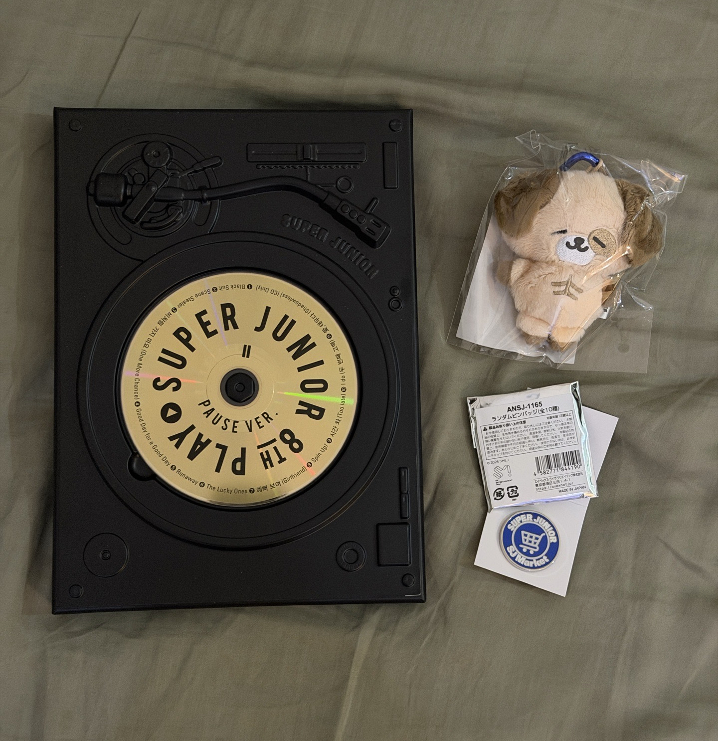 日周海狗+正規8 PAUSE ver.+日本超市金屬徽章