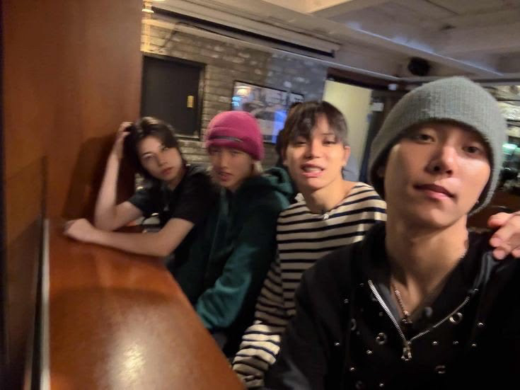 Mona（詳閱簡介後再下單）