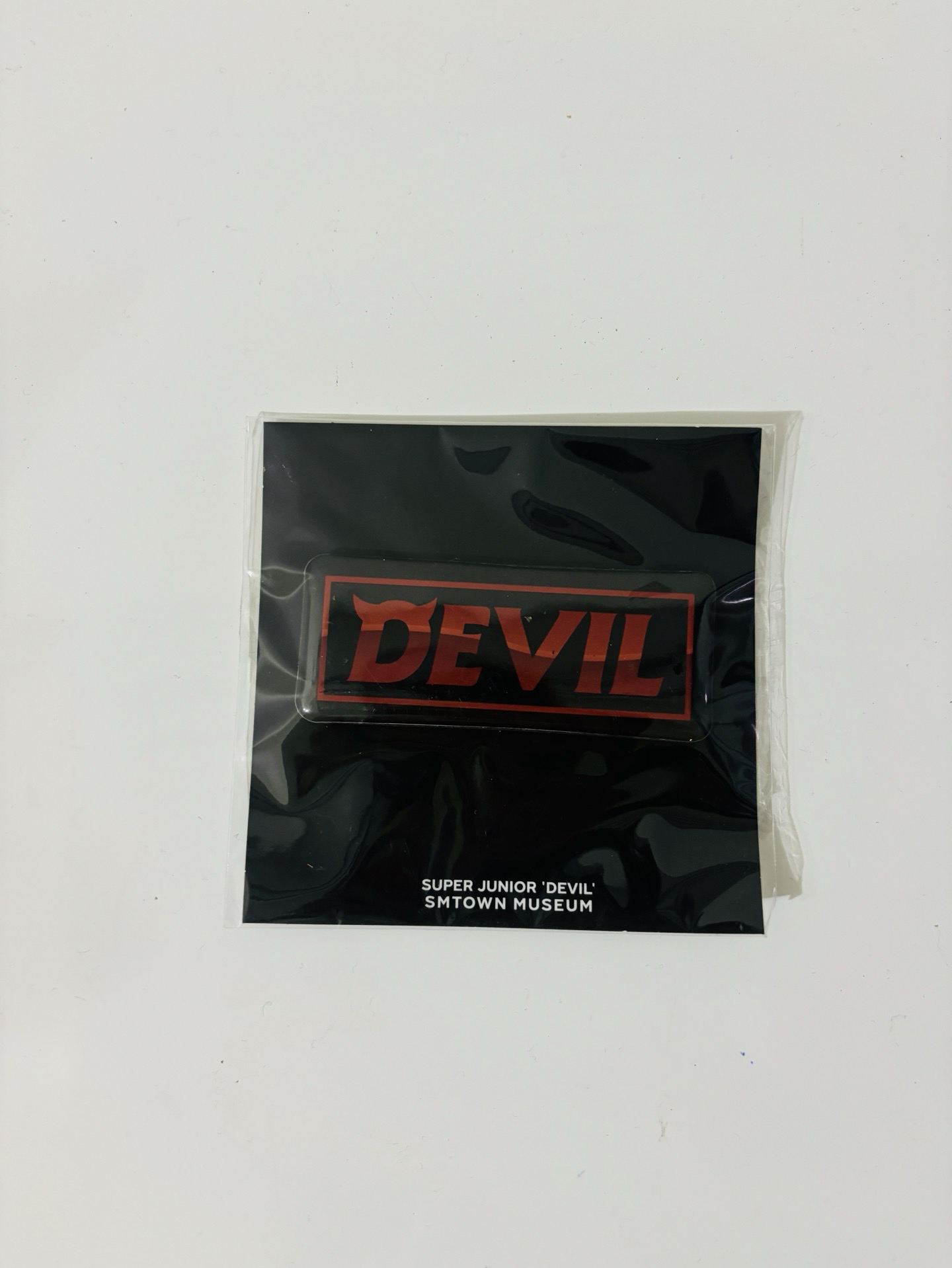 SUPER JUNIOR DEVIL徽章