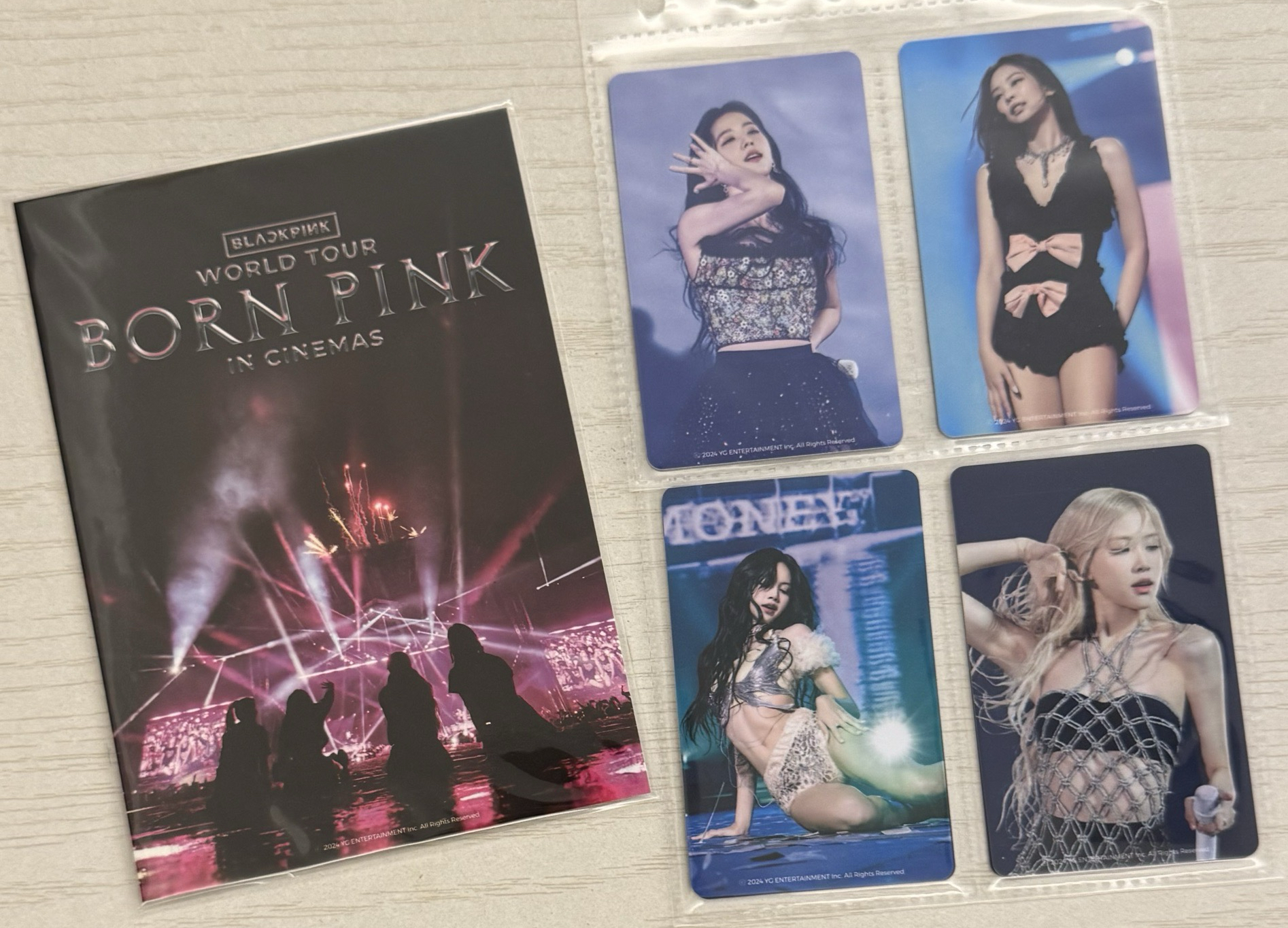 BLACKPINK 二巡電影卡+明信片