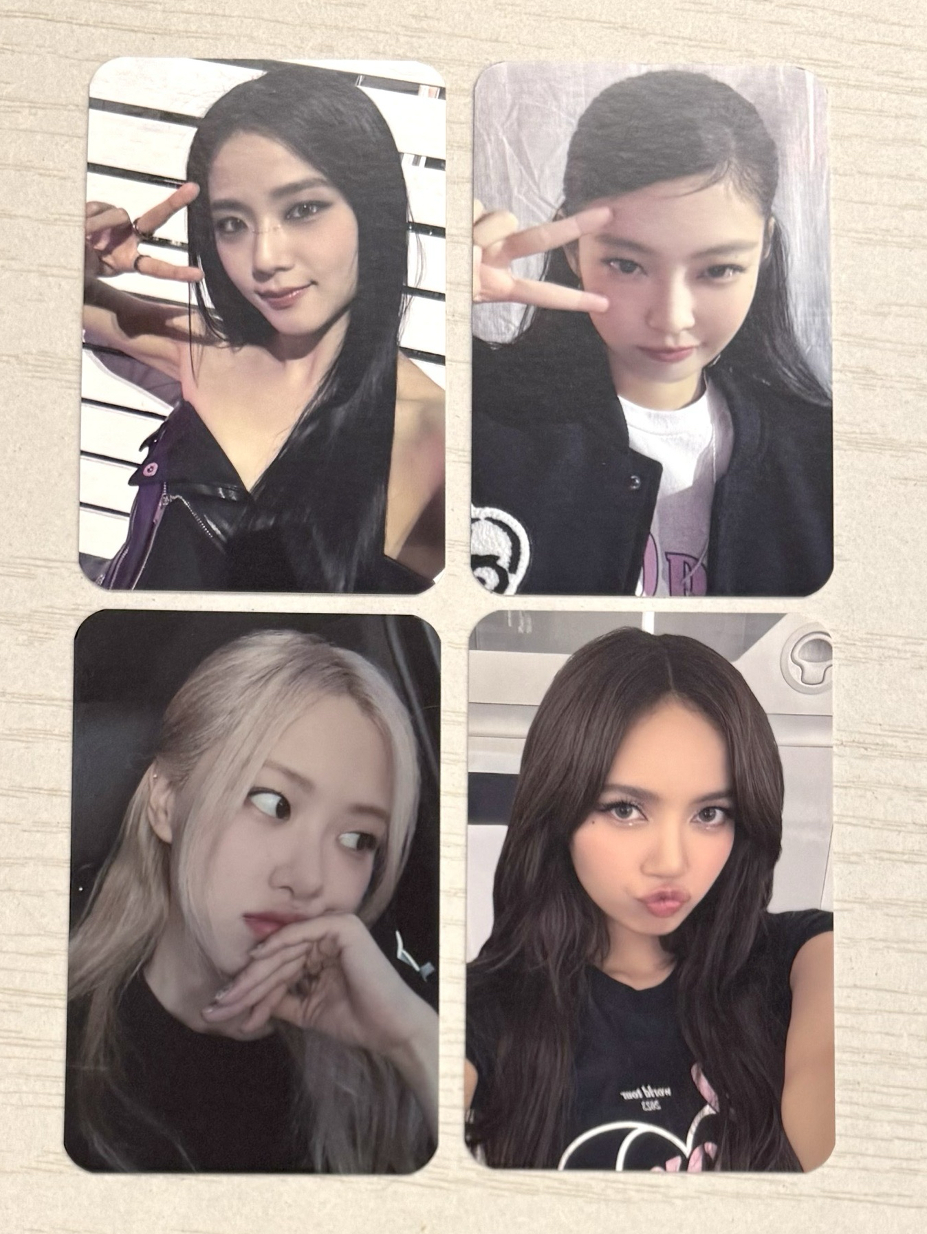 BLACKPINK 二巡場週滿額卡一套