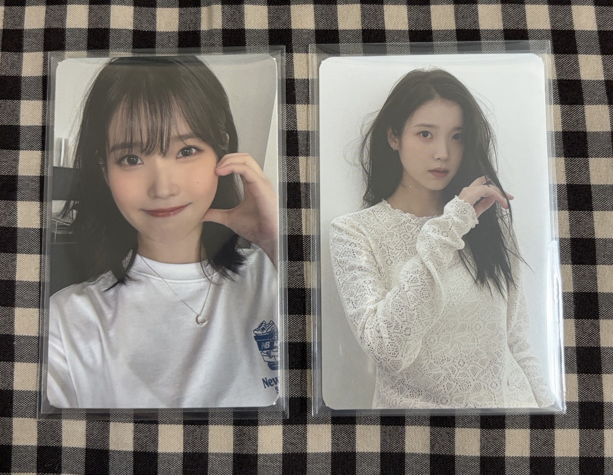 IU 展覽周邊小卡