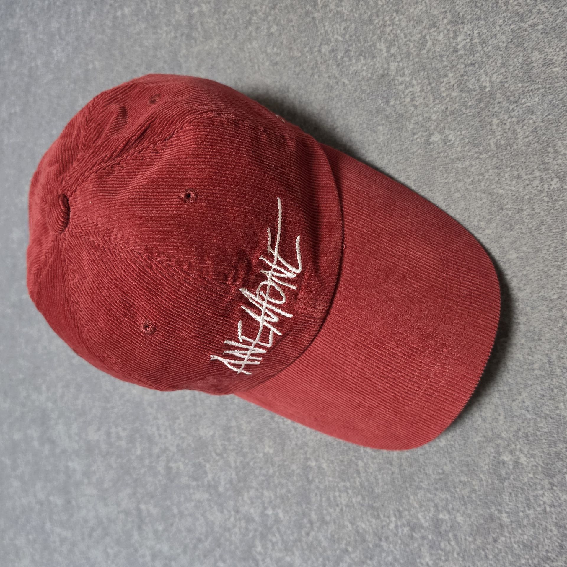 絕版 銀赫 ANEMONE 設計帽子 📌需綁物