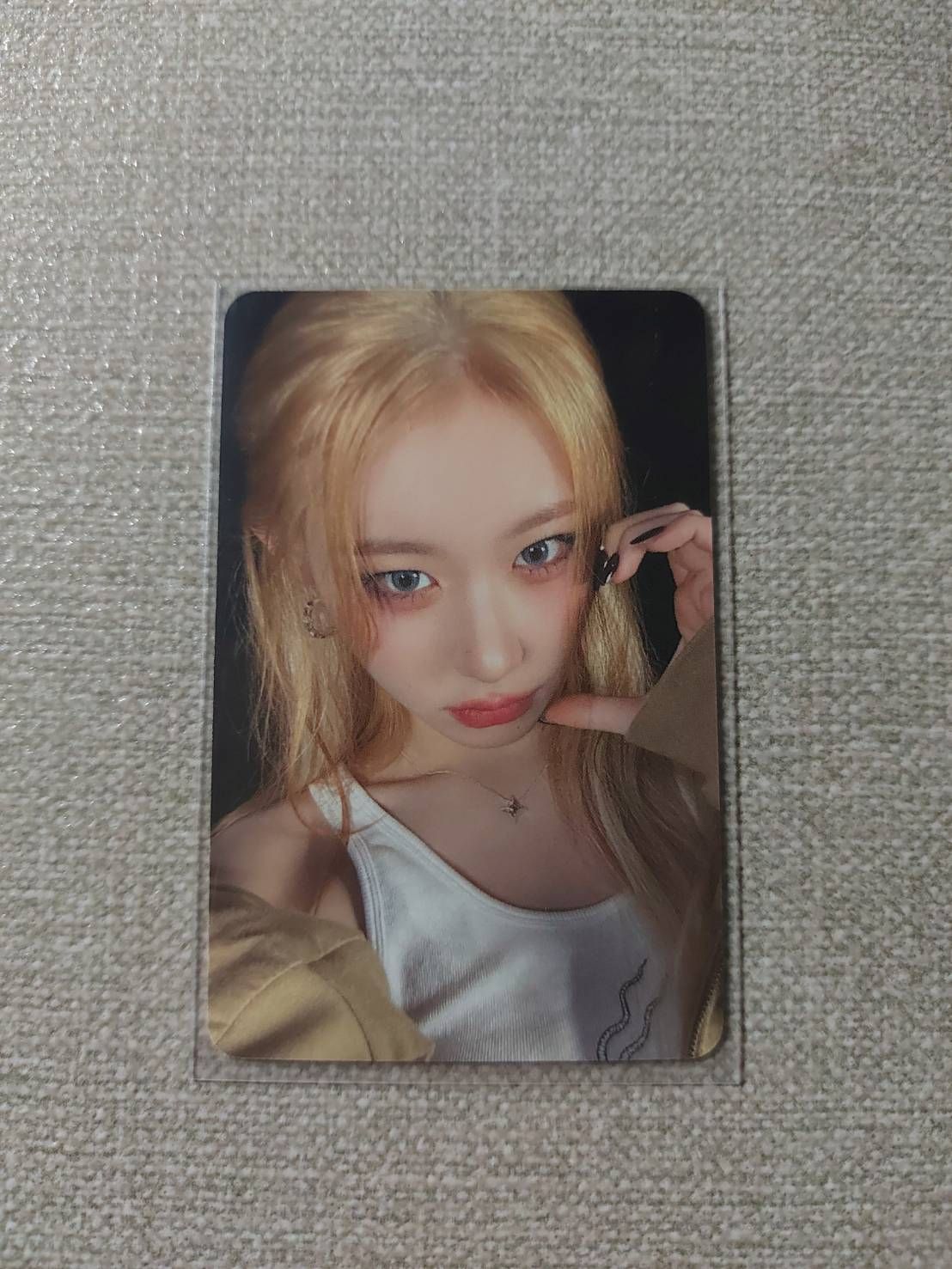 ITZY 彩領特典 ver