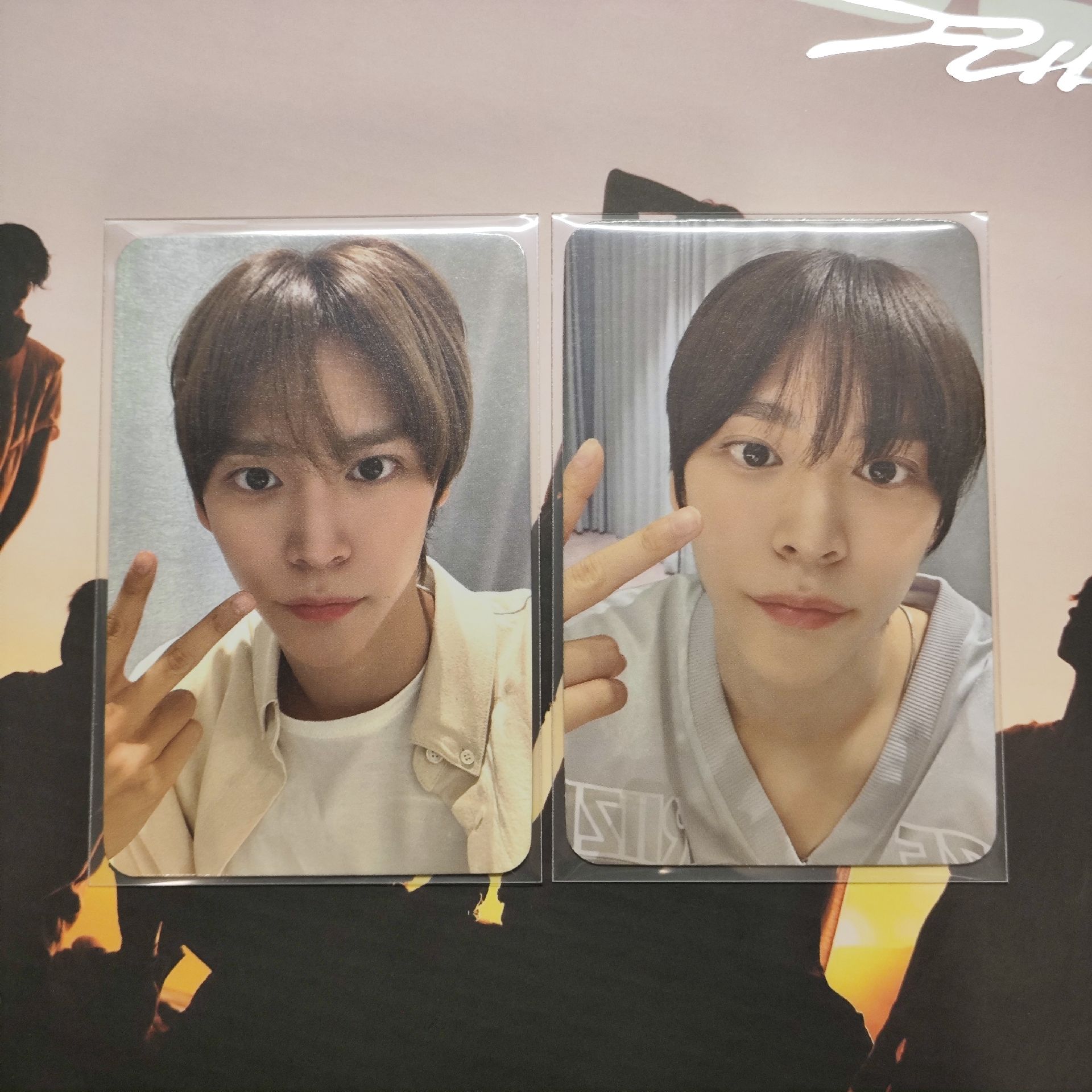 恩奭 sr簽售（中背圖二）