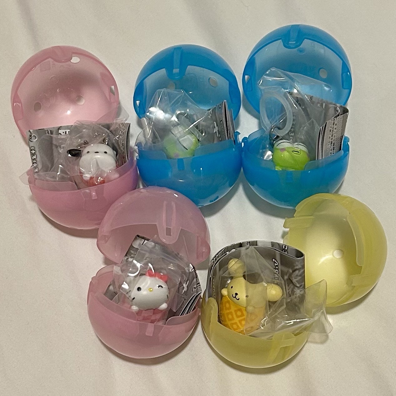 三麗鷗扭蛋 手鞠造型吊飾