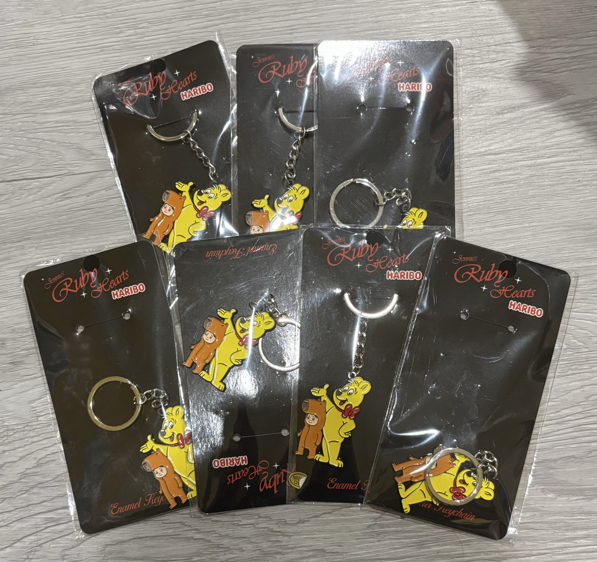 Jennie x Haribo 聯名鑰匙圈