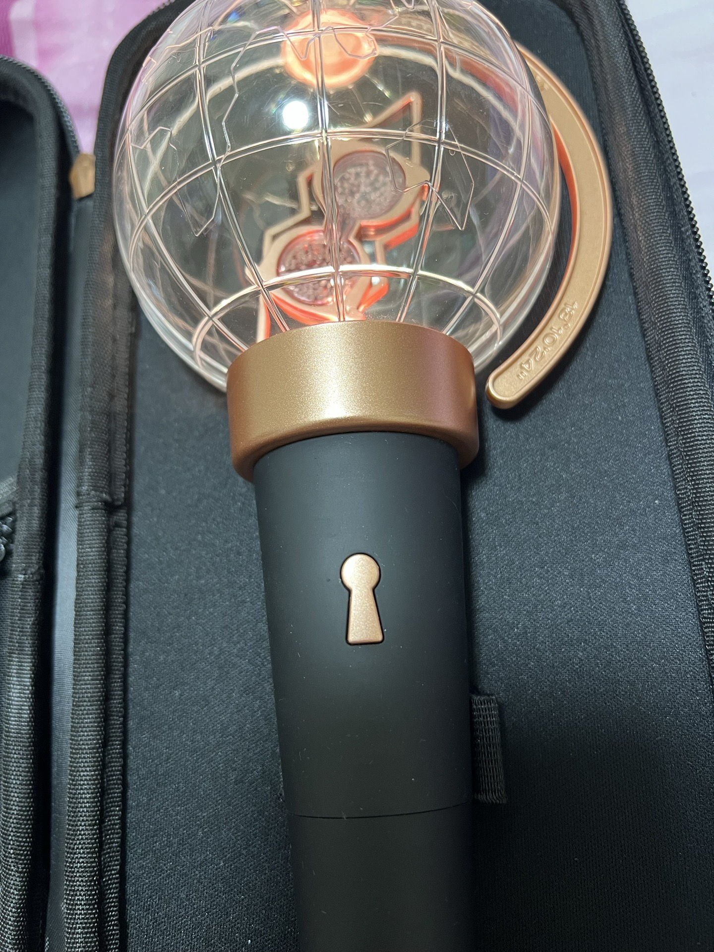 一代手燈與他的家