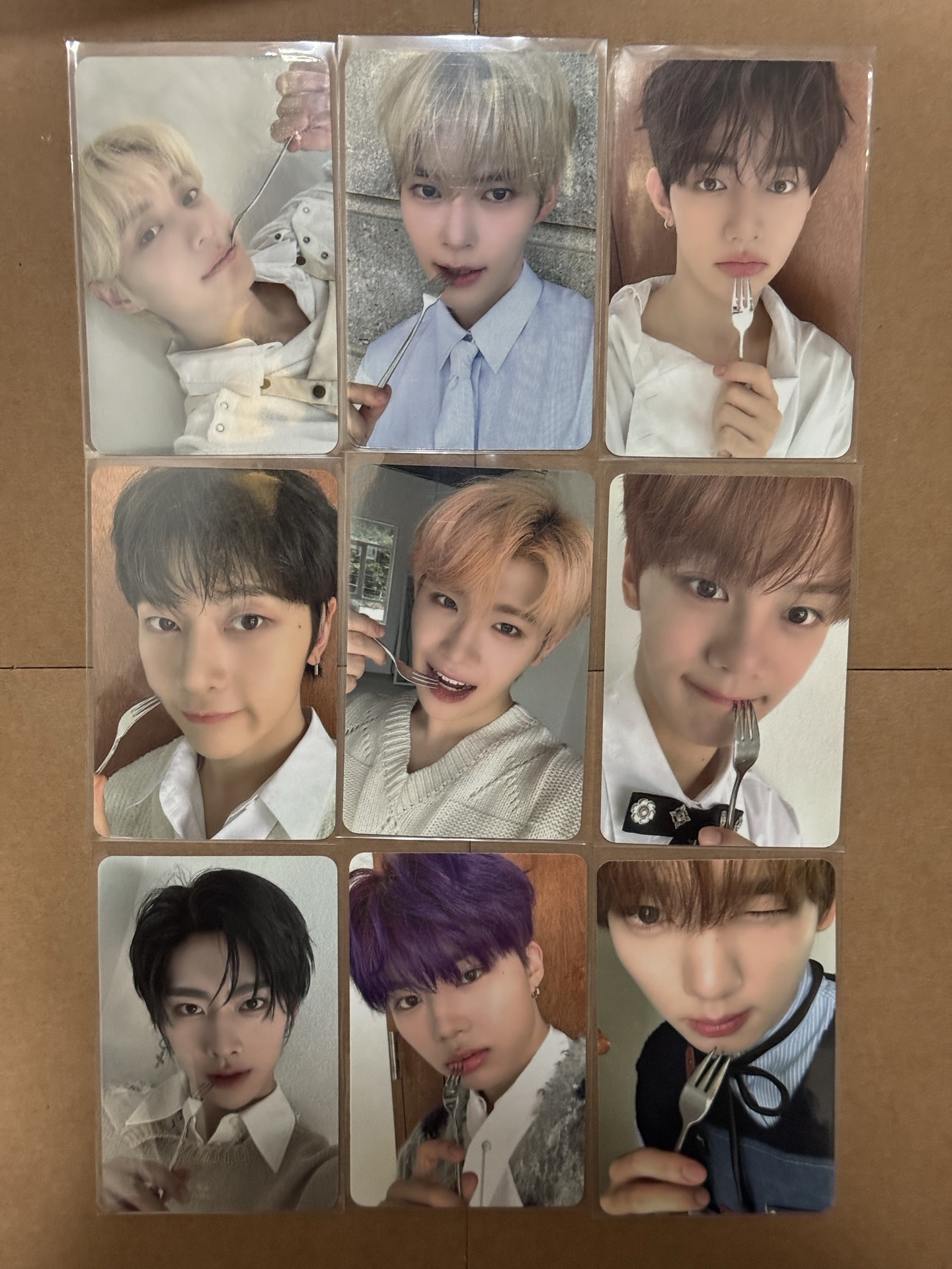 ZB1 2025 SG 星河年曆特典（中字卡背）一套九張