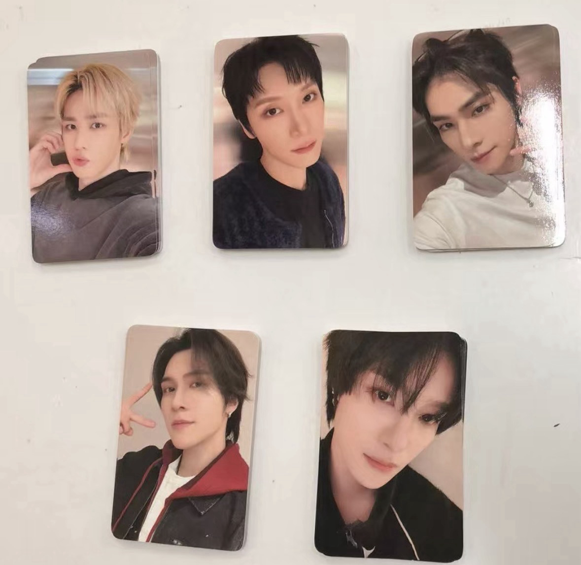 白色定格｜EL簽售卡